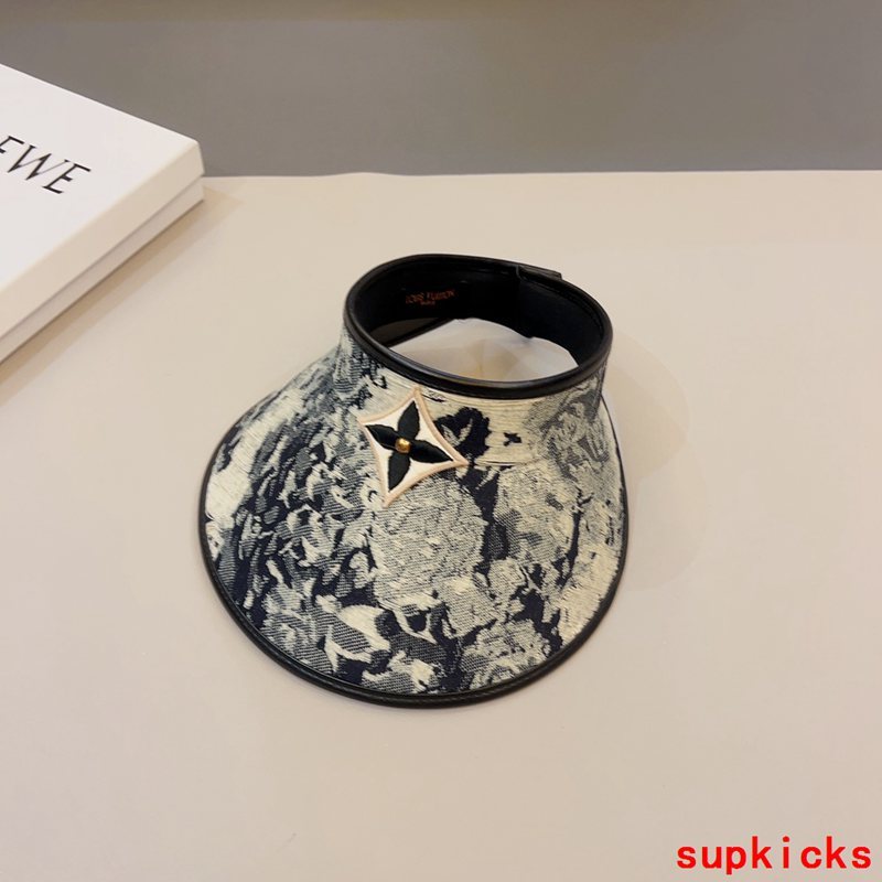 Louis Vuitton Luxury Cap