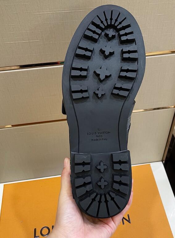 Chloe’s Picks - LOV Men Shoes - 1672
