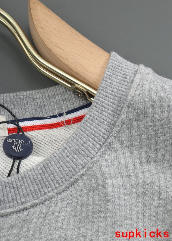 Moncler Luxury Cloth