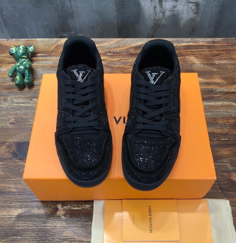Chloe’s Picks - LOV Men Shoes - 807