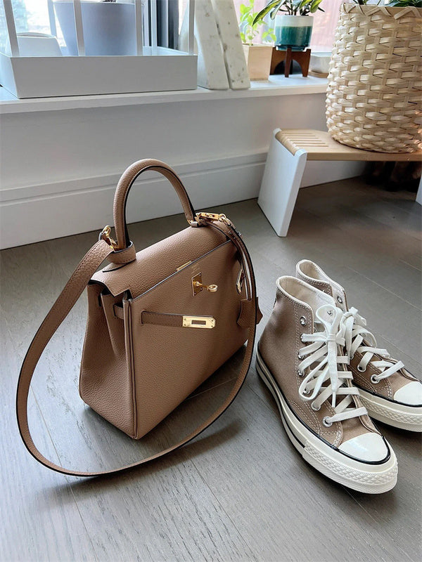 PHA - HMS Bags - 665