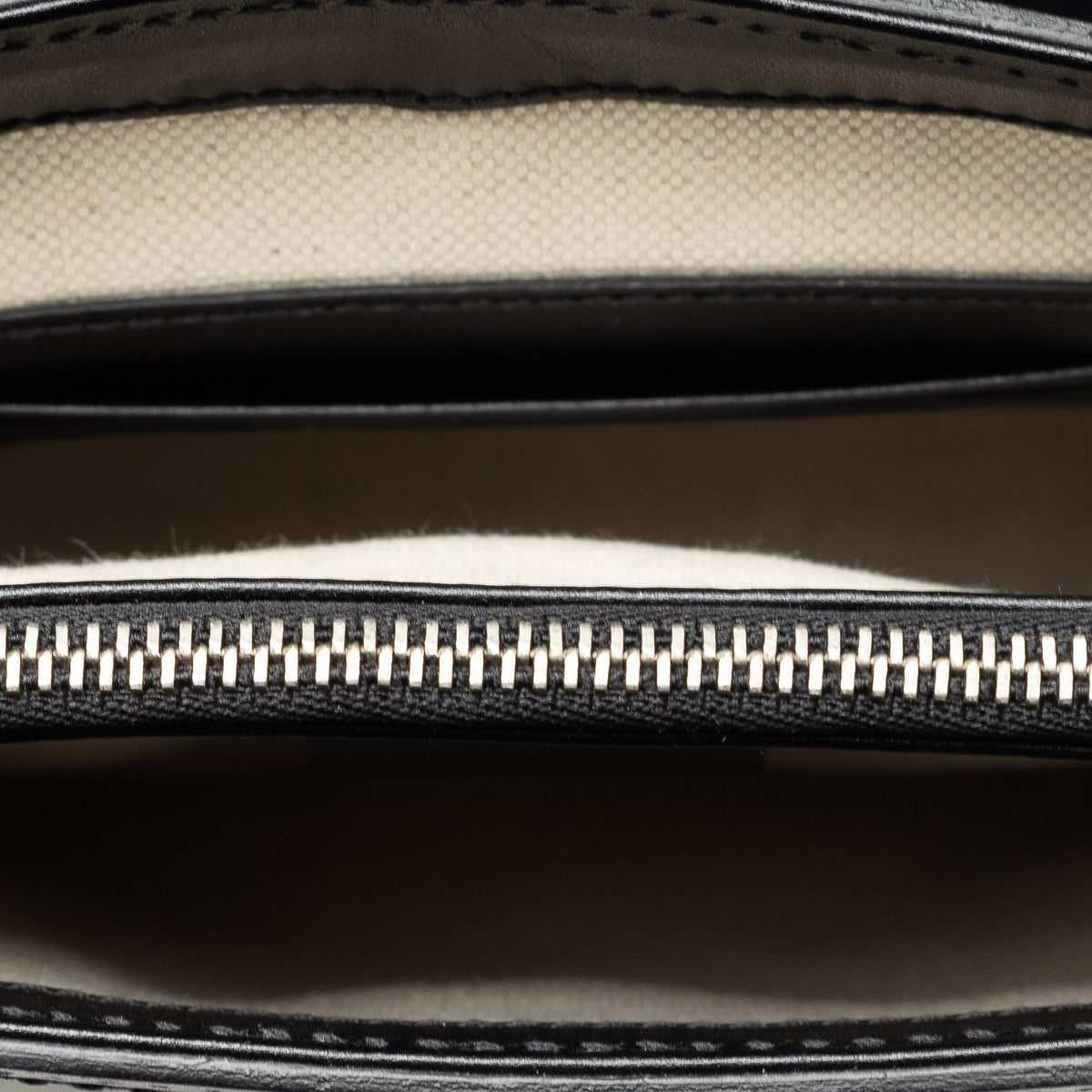 GUCCI GG Embossed Flap Crossbody Crossbody Bag