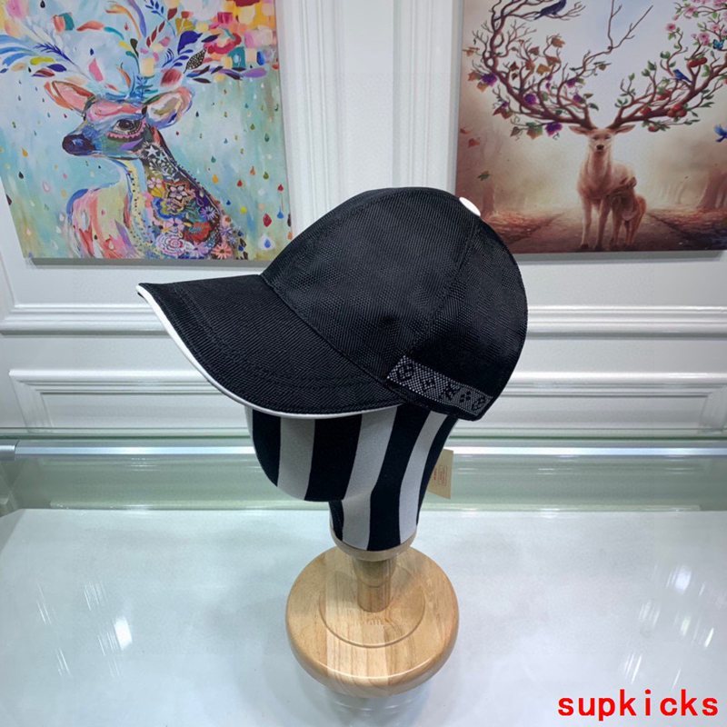 Louis Vuitton Luxury Cap