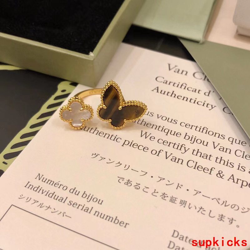 Van Cleef & Arples Jewelry