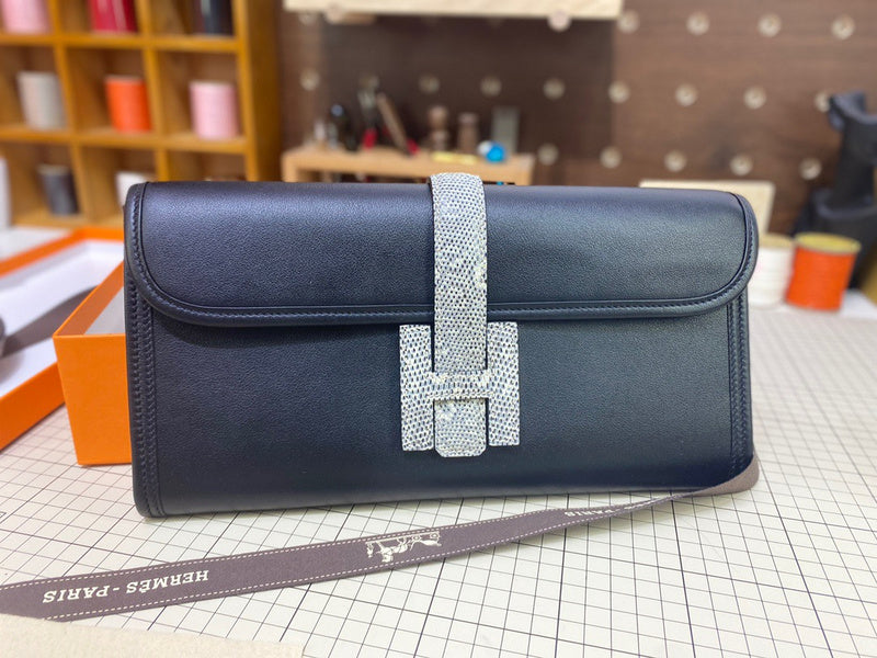 PHA - HMS Bags - 1738