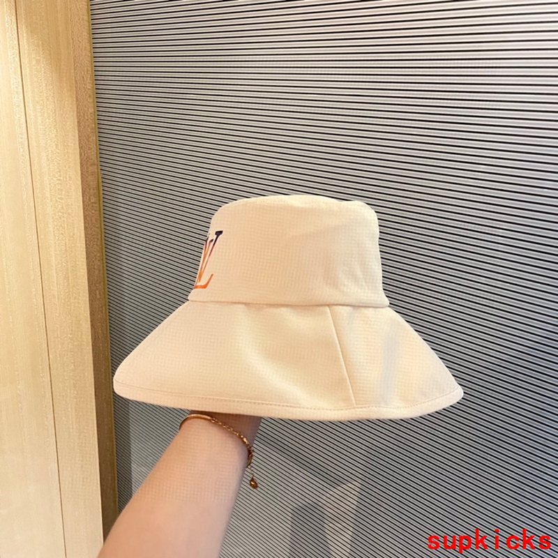 Louis Vuitton Luxury Cap