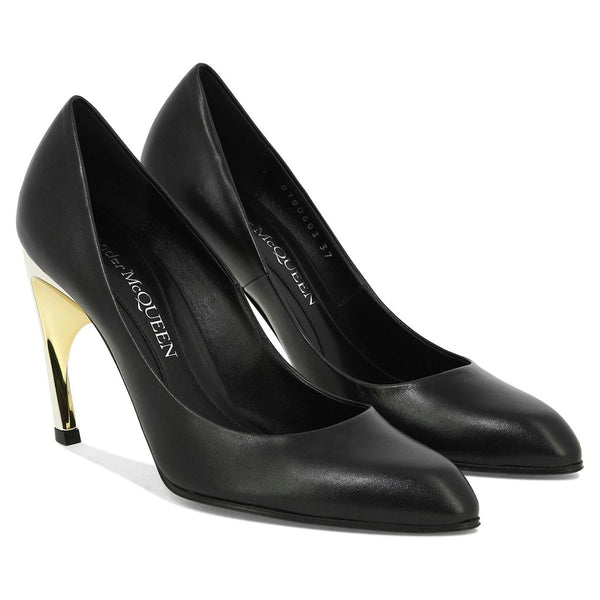 "ARMADILLO" PUMPS