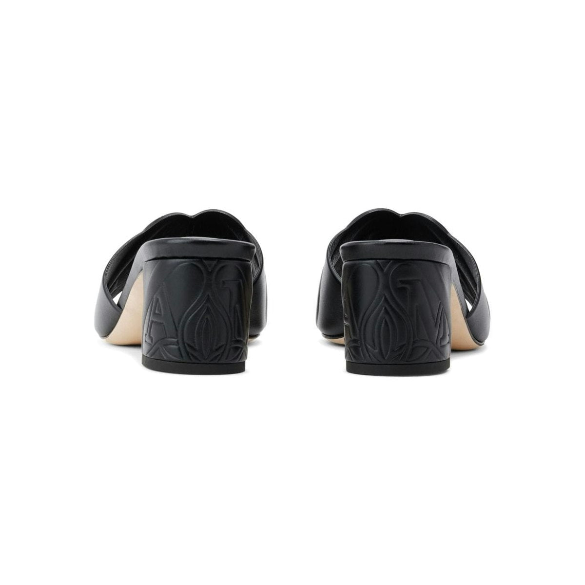 SEAL LEATHER SANDALS