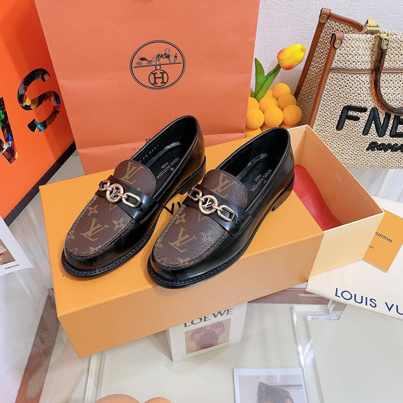 Louis Vuittion Luxury Shoes