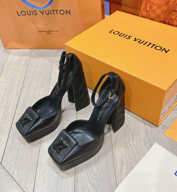 Chloe’s Picks - LOV Women Shoes - 015