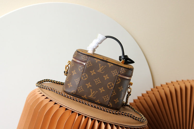 I W Fashion Lu-Vi bags - 17214