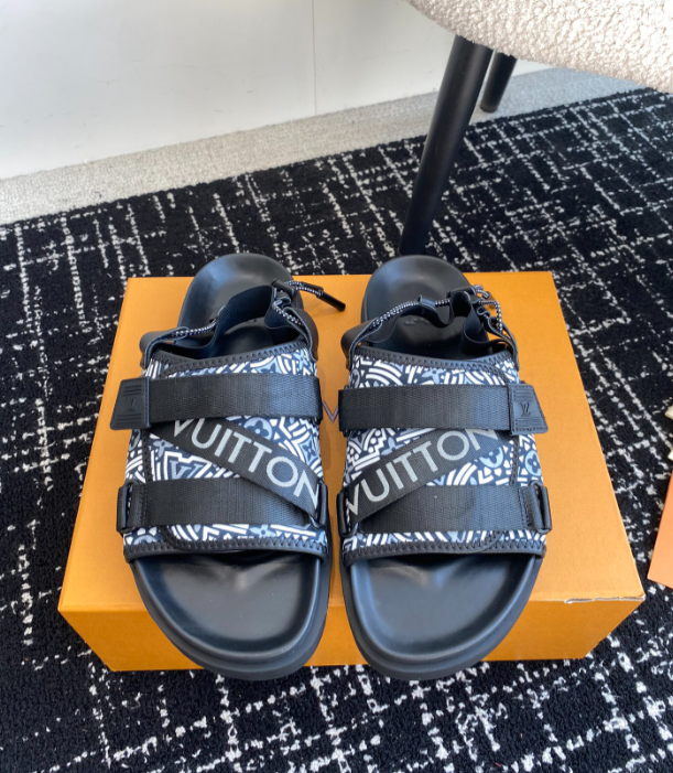 Chloe’s Picks - LOV Men Shoes - 099