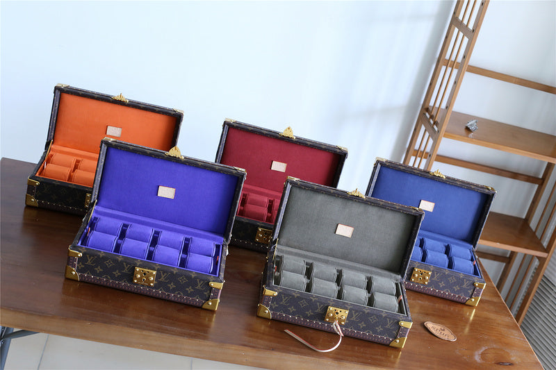 I W Fashion Lu-Vi bags - 11344