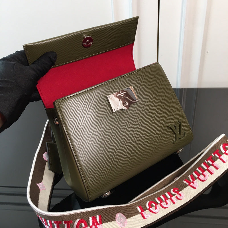 I W Fashion Lu-Vi bags - 17102