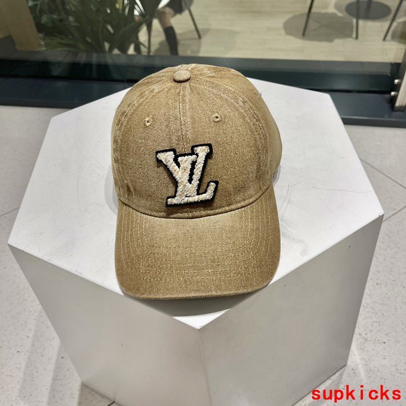 Louis Vuitton Luxury Cap