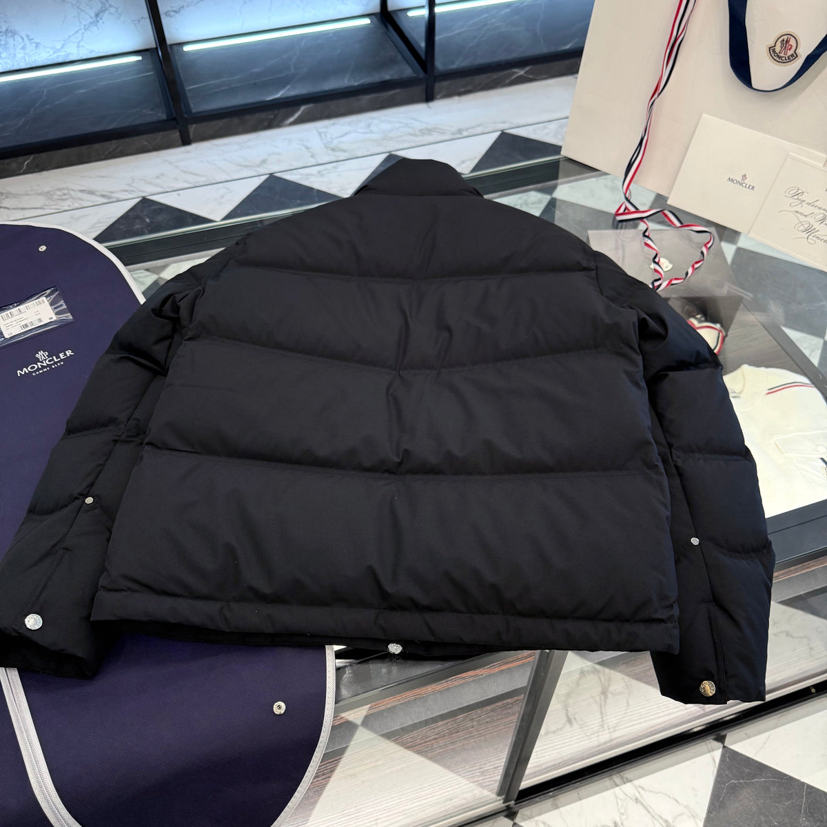 MONC DIYA JACKET