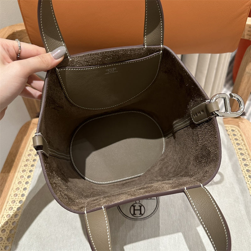 PHA - HMS Bags - 813