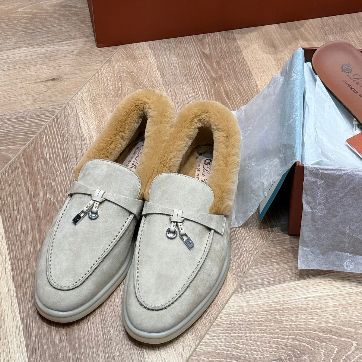 LORO P SUMMER CHARMS LOAFERS