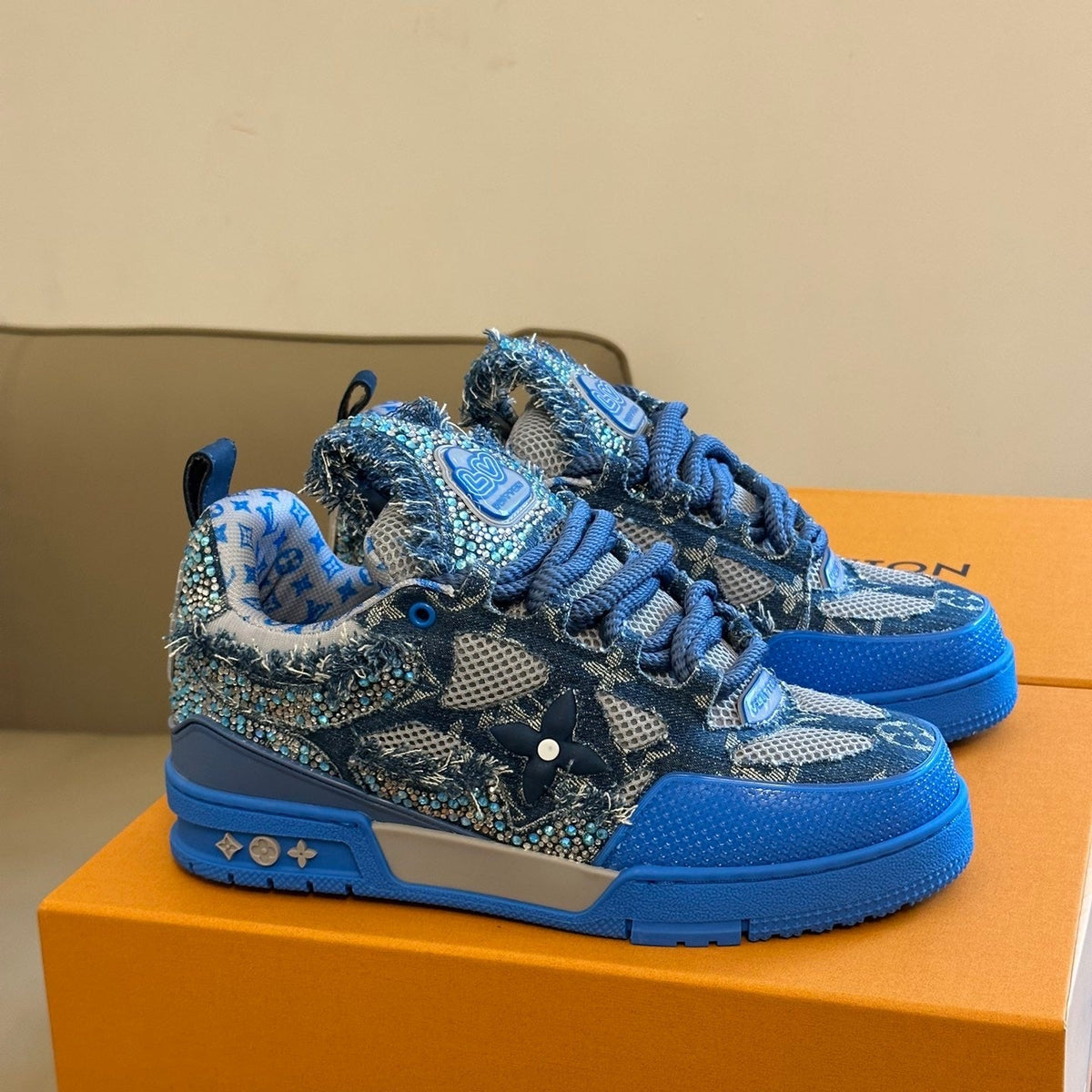 LOU TRAINERS