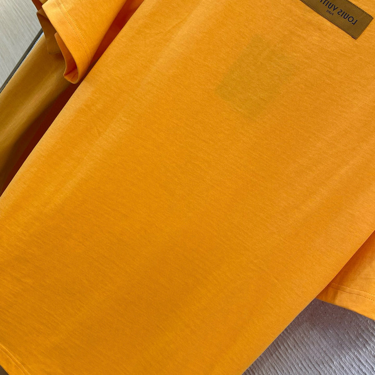 LOU T-SHIRT