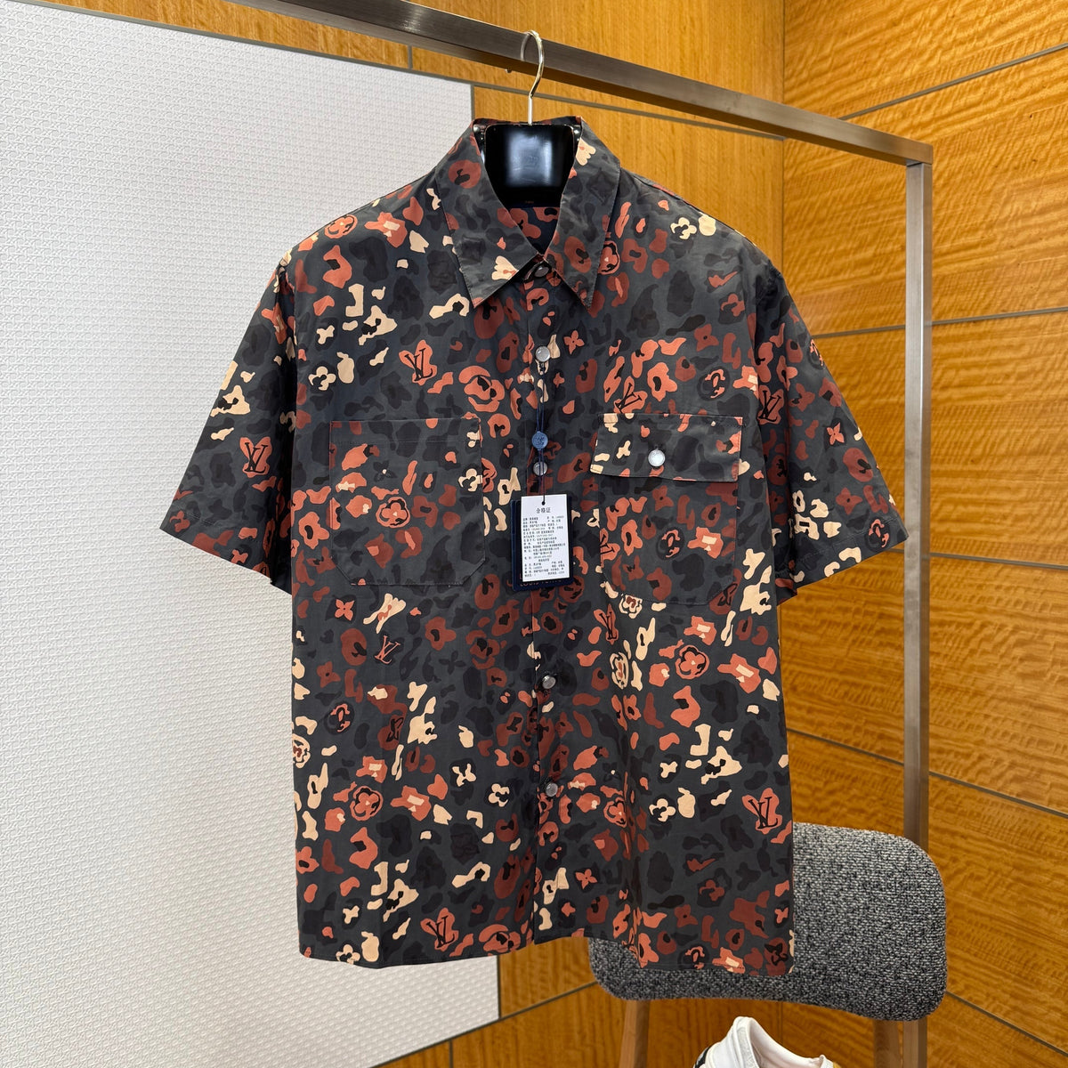 LOU SHIRT