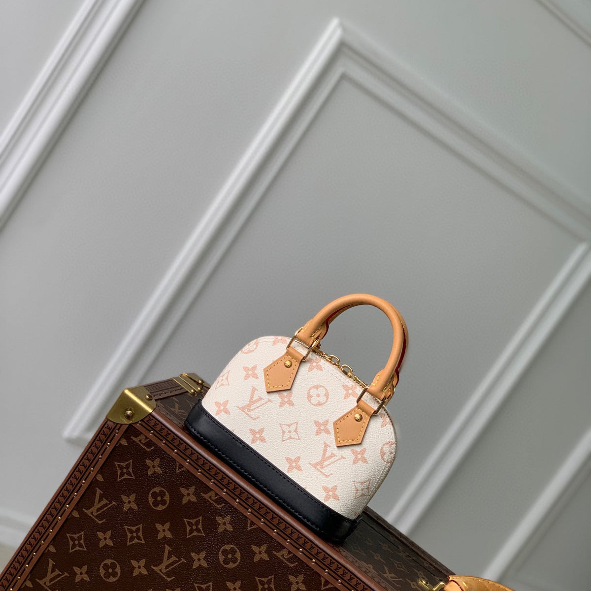 LOU NANO ALMA BAG