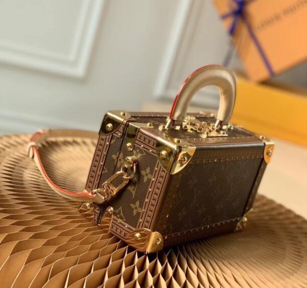 Chloe’s Picks - LOV Bags - 2410