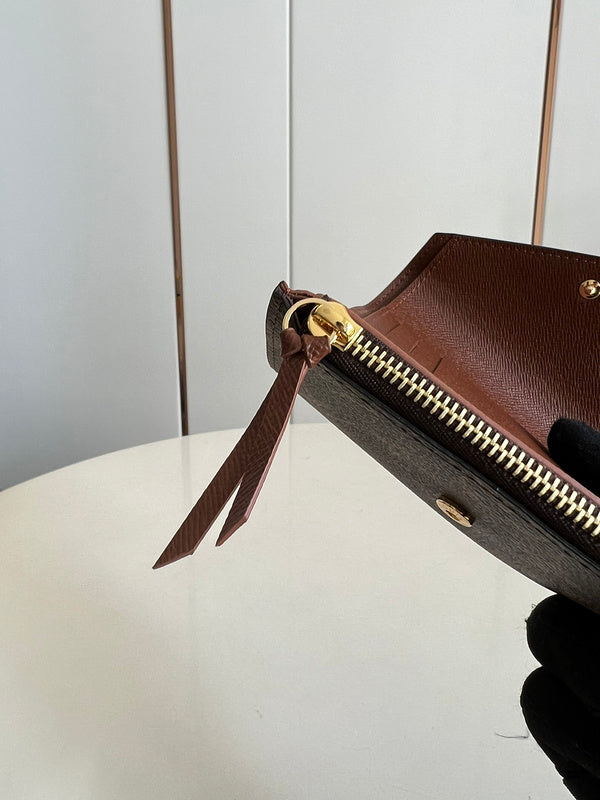 I W Fashion Lu-Vi bags - 17012