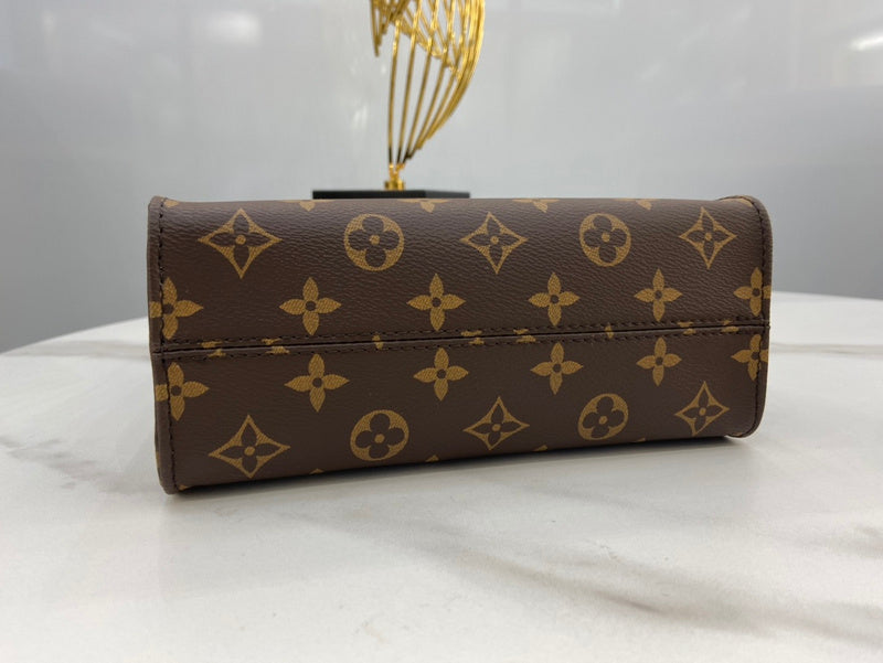 I W Fashion Lu-Vi bags - 17436