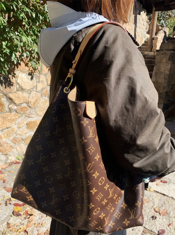 PHA - LOV Bags - 209