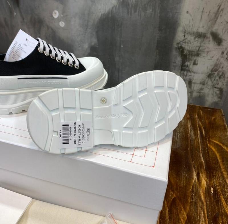 Chloe’s Picks - AQ Men SHoes - 405