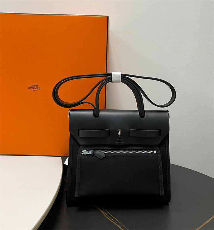 PHA - HMS Bags - 421
