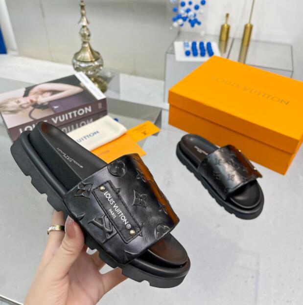 Chloe’s Picks - LOV Men Shoes - 1030