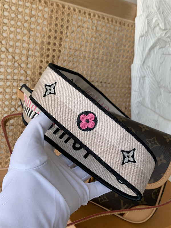 PHA - LOV Bags - 381