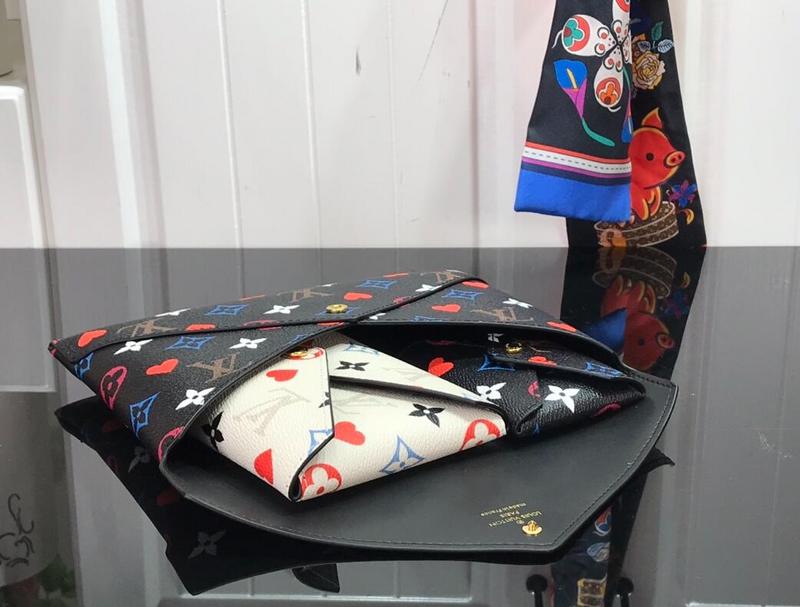 Chloe’s Picks - LOV Bags - 2646