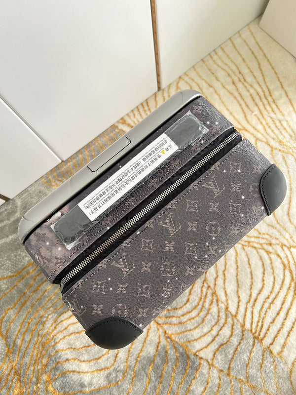 I W Fashion Lu-Vi bags - 11376