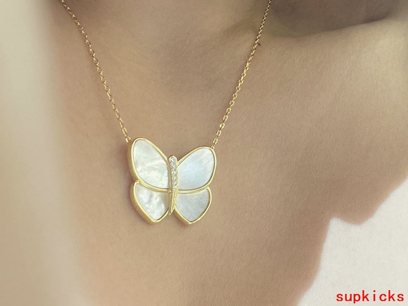Van Cleef & Arples Jewelry