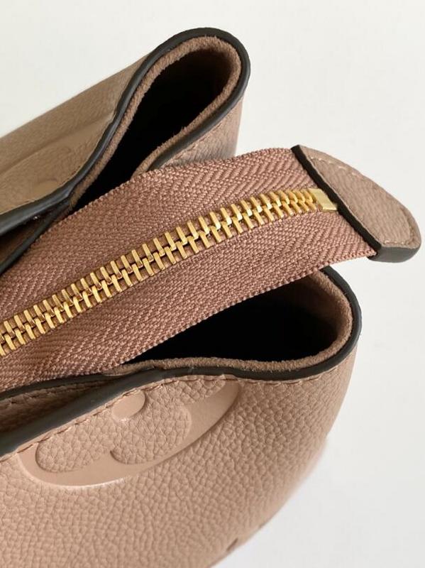 Chloe’s Picks - LOV Bags - 2142
