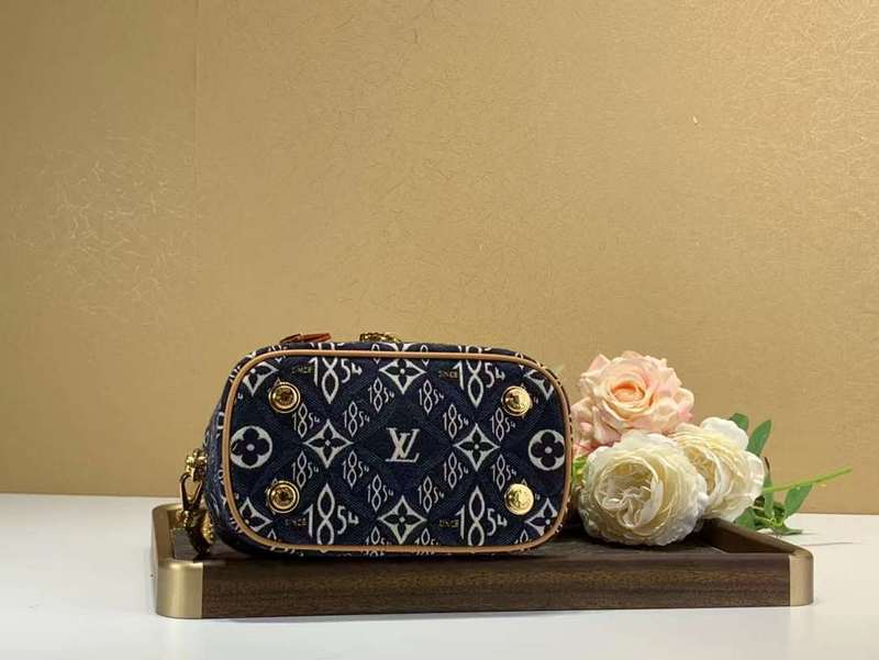 LOV2 Bags - Luxurious Bags  509