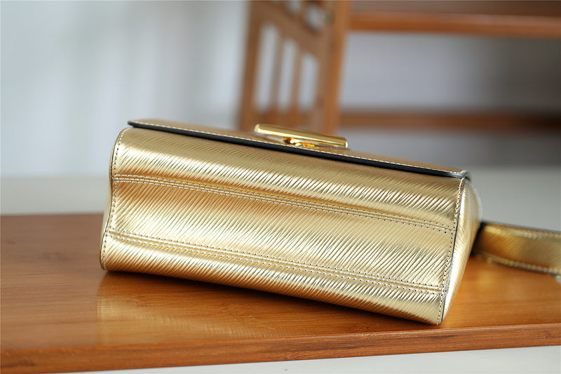 I W Fashion Lu-Vi bags - 8521