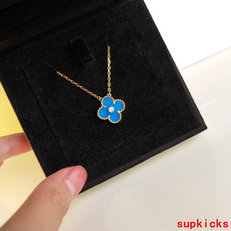 Van Cleef & Arples Jewelry