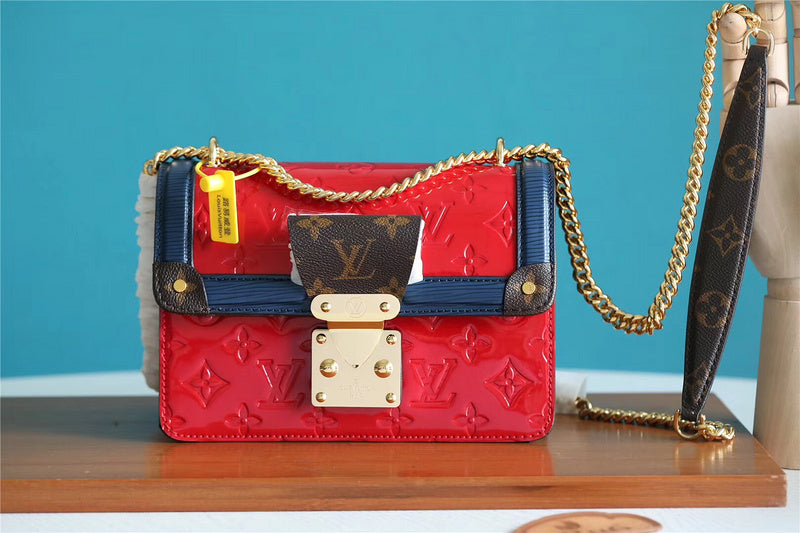 I W Fashion Lu-Vi bags - 8682