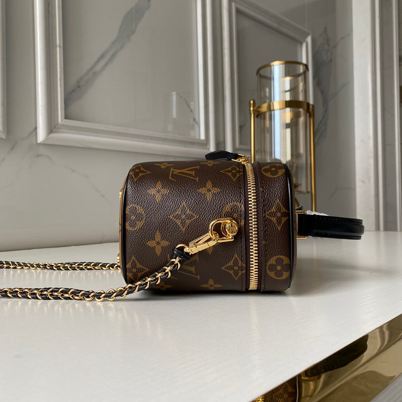 I W Fashion Lu-Vi bags - 17392
