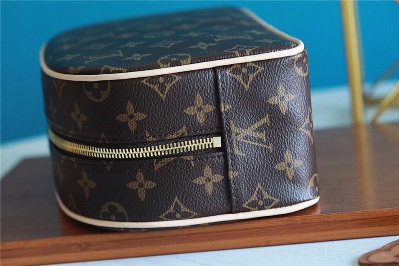I W Fashion Lu-Vi bags - 10671