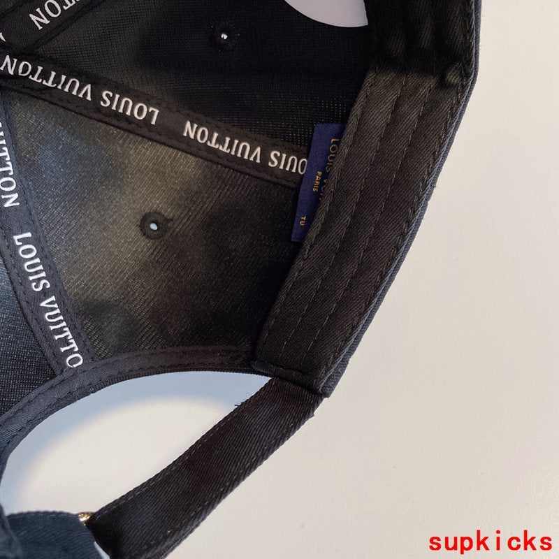 Louis Vuitton Luxury Cap