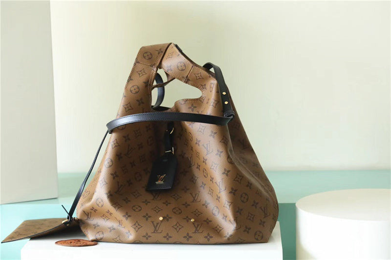 PHA - LOV Bags - 412