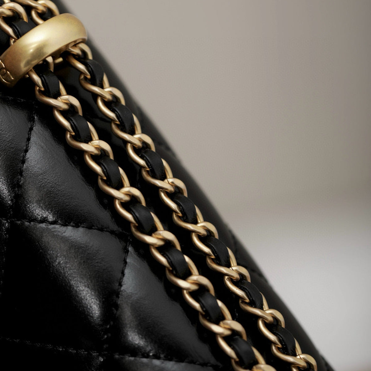 CC CLASSIC FLAP MONTEBELLO BAG