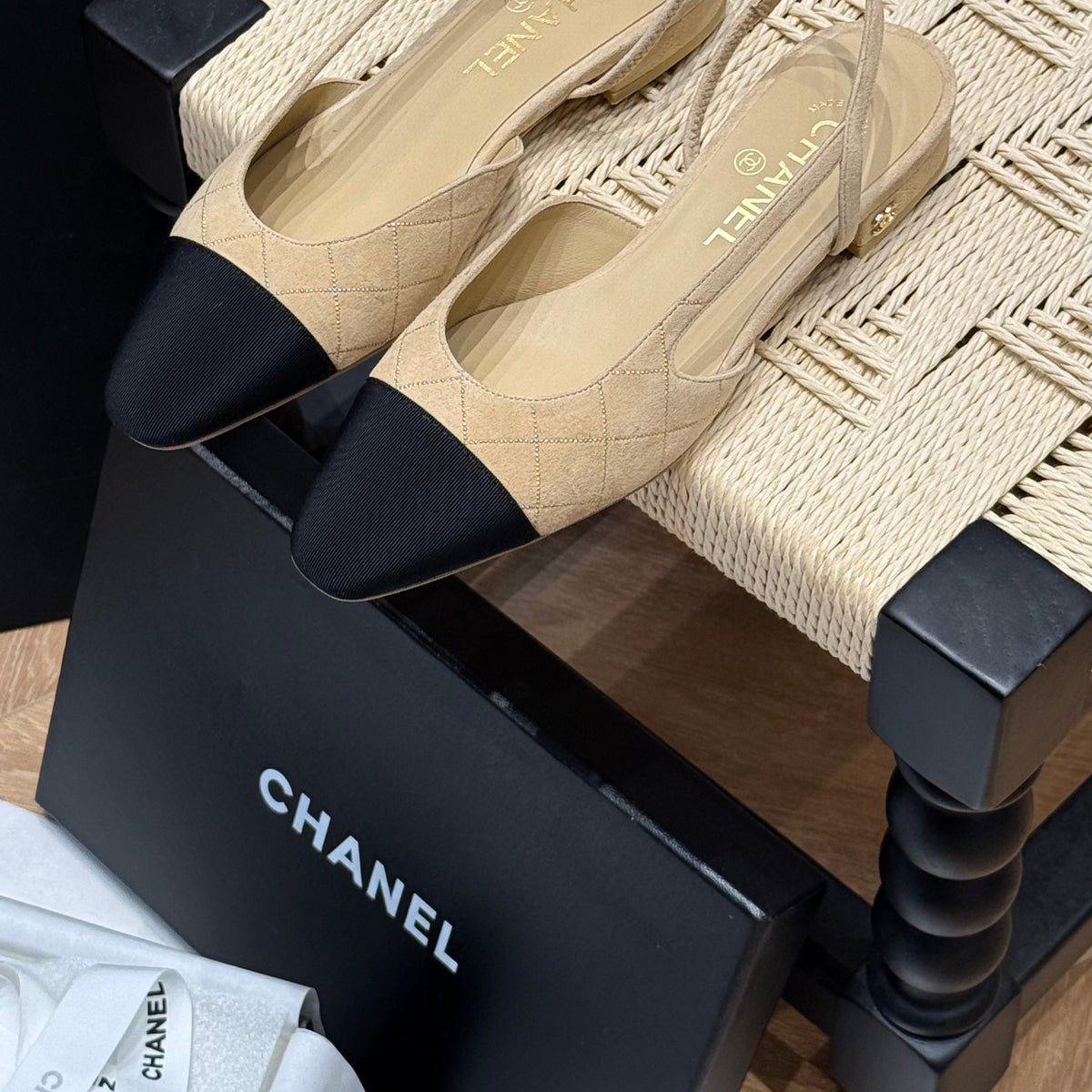 CC SLINGBACK PUMPS