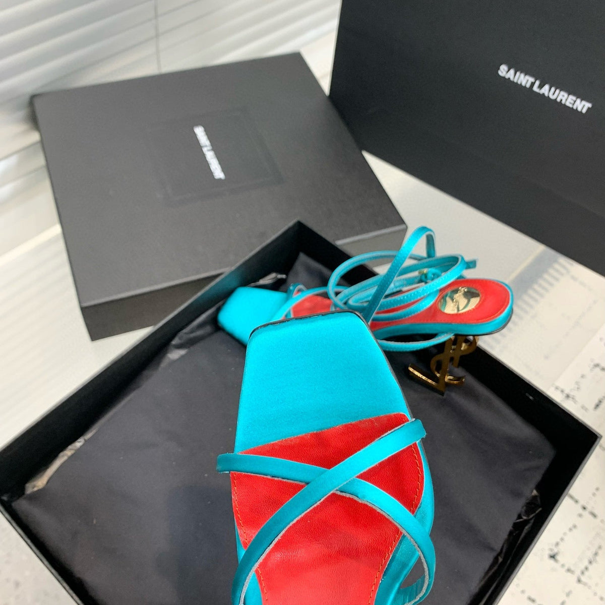 SL HEELS