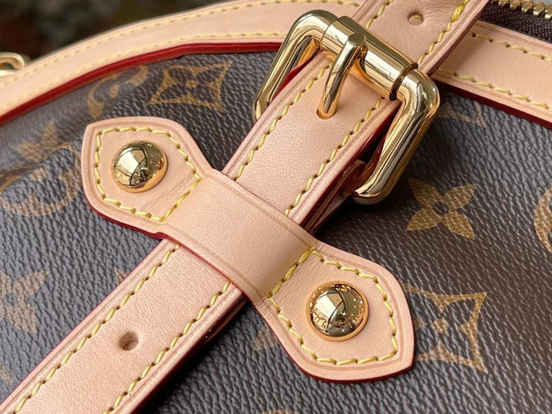 I W Fashion Lu-Vi bags - 17149